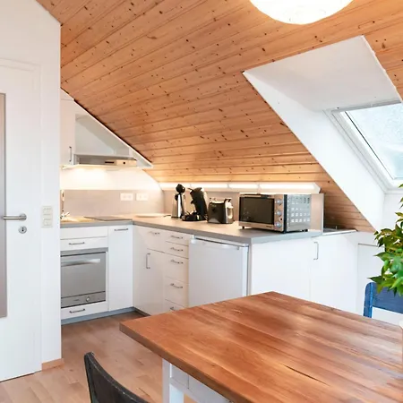 Schone Ferienwohnung Mit Blick Auf Den Plettenberg Lägenhet
